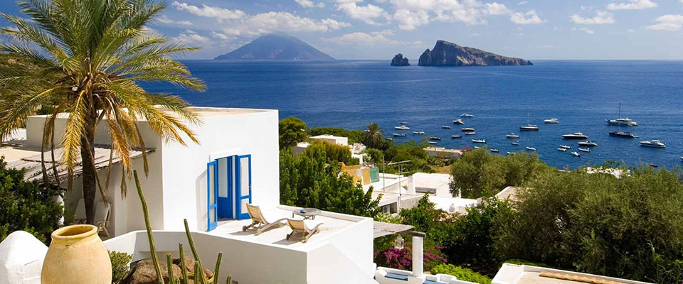 panarea-stromboli-tour-from-giardini-naxos